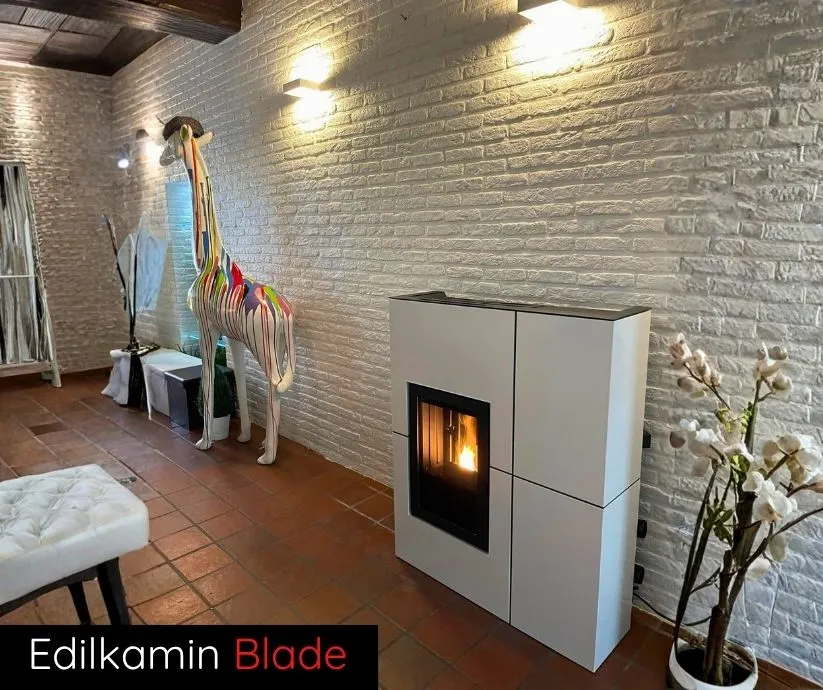 Poêle à pellets Blade Edilkamin 12 kW, design compact, haute performance, idéal pour chauffage économique en Wallonie (Liège, Namur).